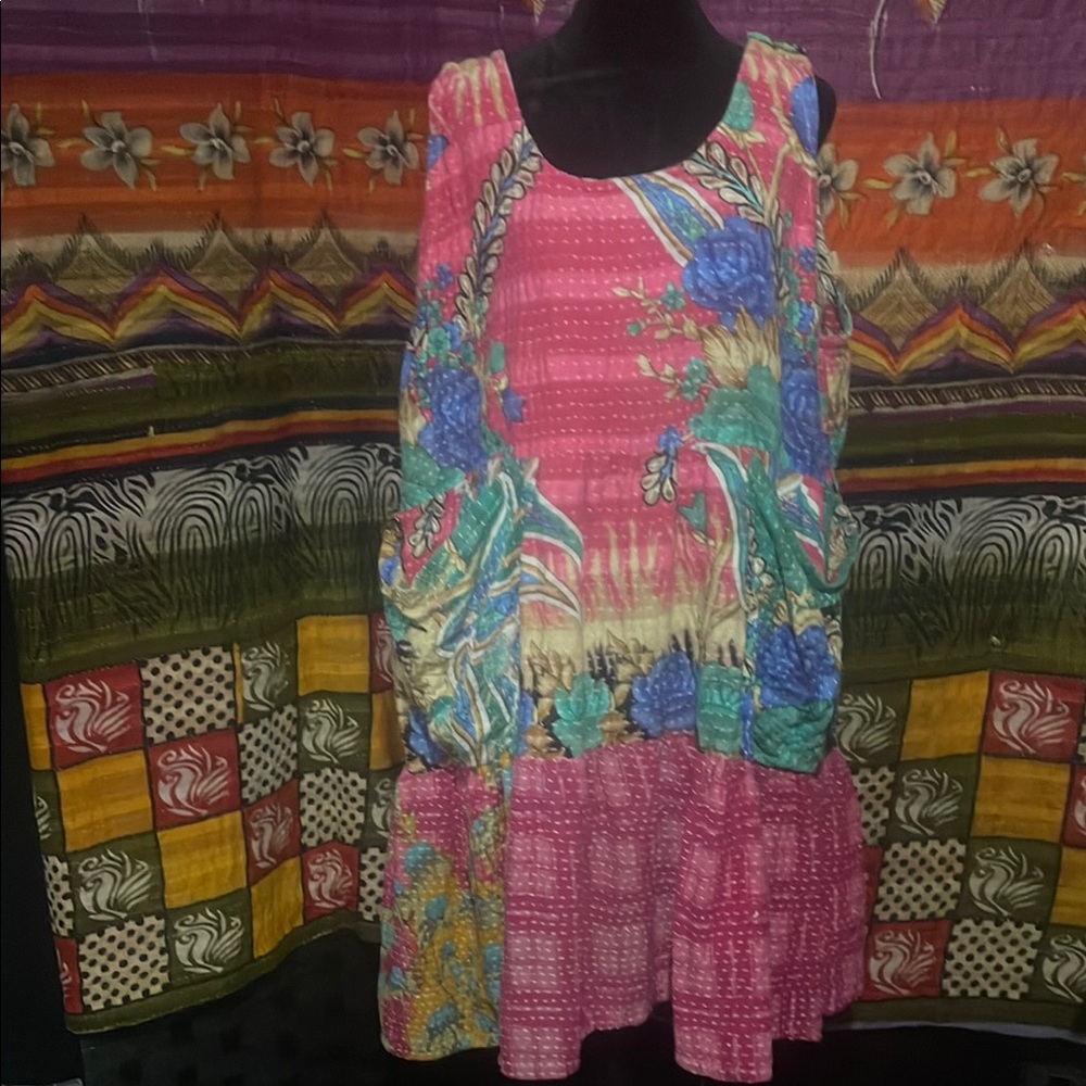 NWT Kantha Bae Multicolor Floral Dress
